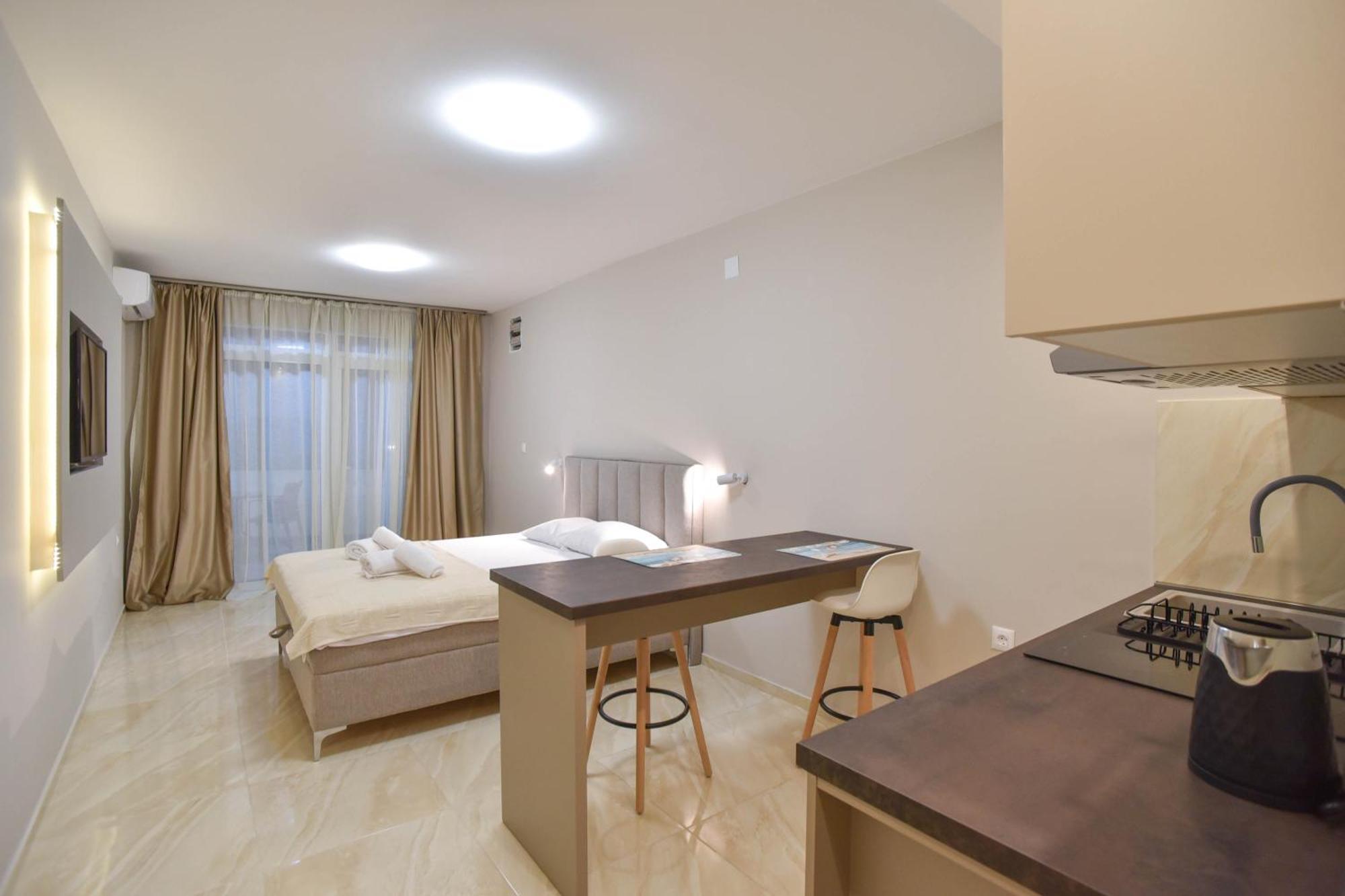 Apartments Jelusic บุดวา ภายนอก รูปภาพ