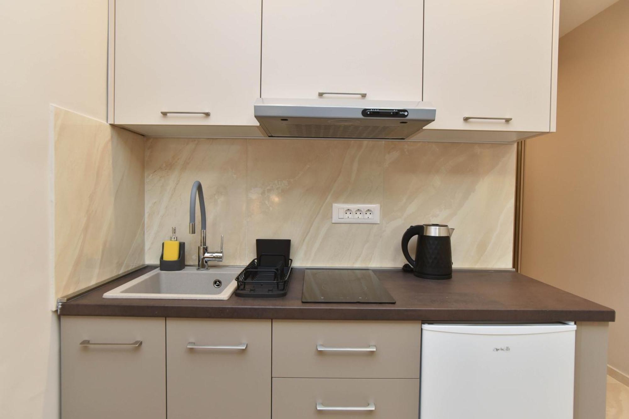 Apartments Jelusic บุดวา ภายนอก รูปภาพ