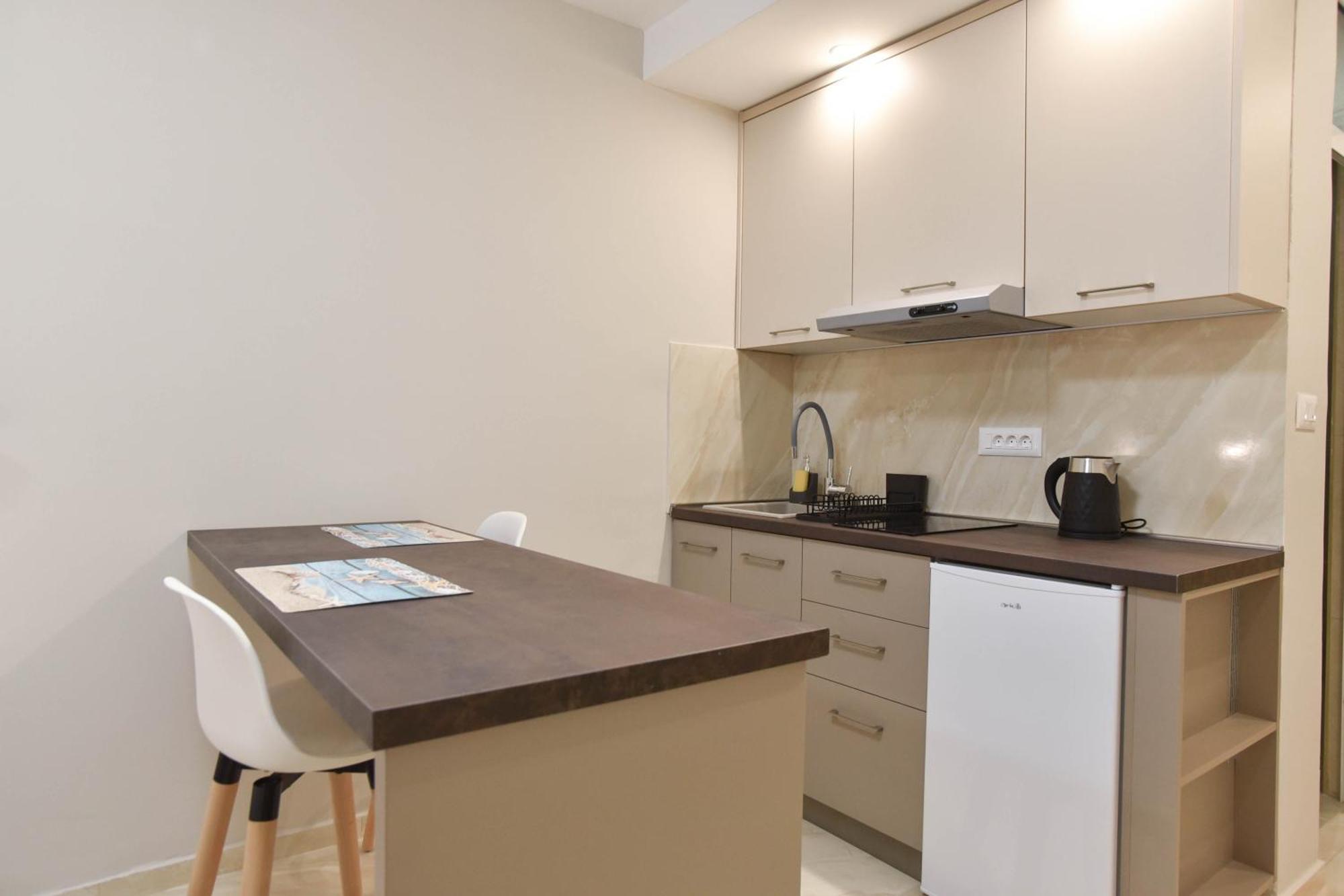 Apartments Jelusic บุดวา ภายนอก รูปภาพ