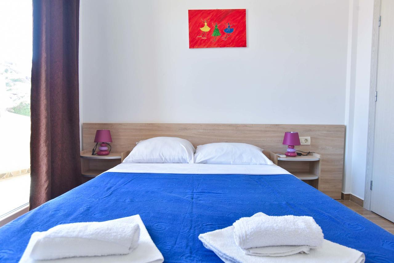 Apartments Jelusic บุดวา ภายนอก รูปภาพ