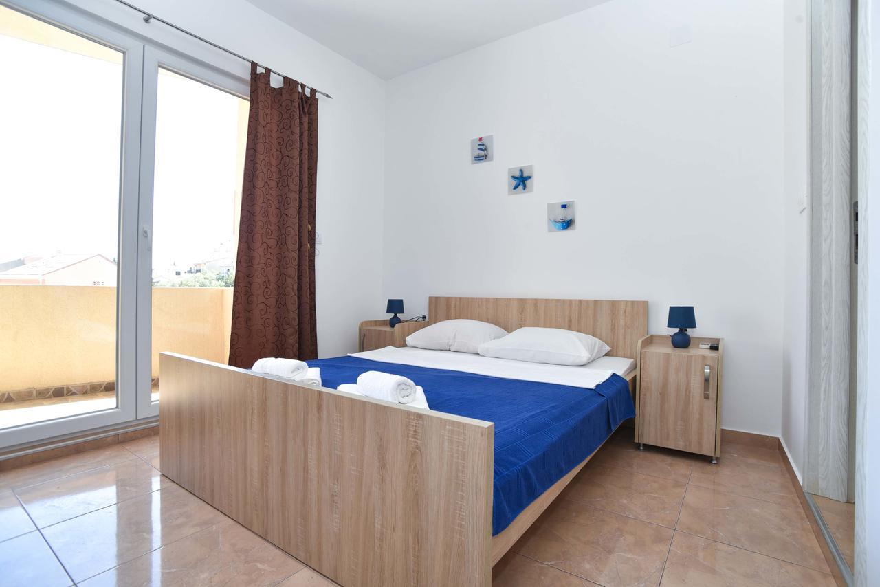 Apartments Jelusic บุดวา ภายนอก รูปภาพ